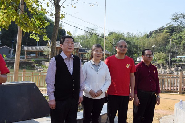 1619703504672240.jpg 126.jpg