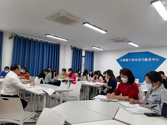 1650938658445551.jpg 英语2.jpg