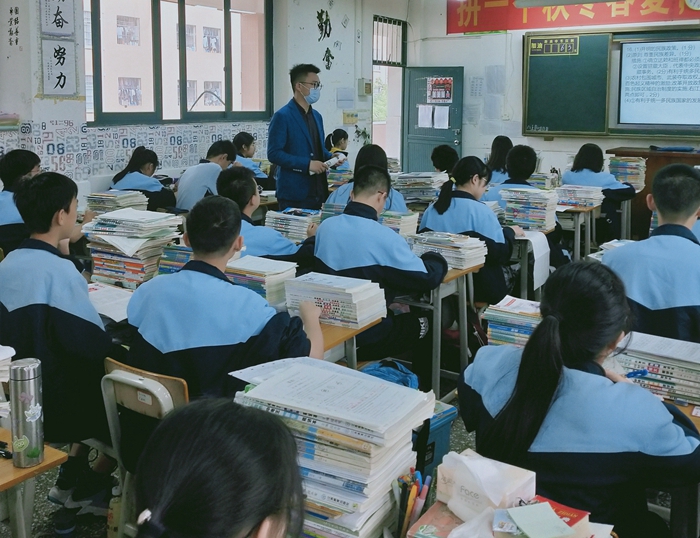 1650961293410815.jpg 历史1_副本.jpg