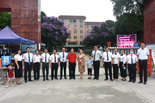 1654576735419617.jpg 送考45.jpg