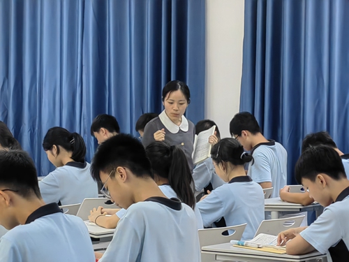 1685690647853977.jpg 128.jpg